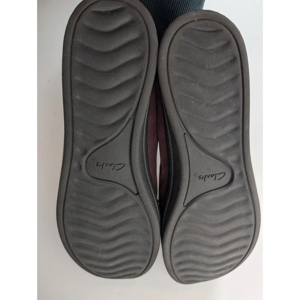 Clarks Cloud Women's Breeze Sol Slip On Flats Shoes Burgundy Size 9.5 M Comfort